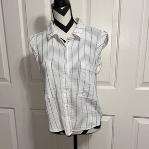 Monrow White and Black Striped Sleeveless Button-Down Shirt